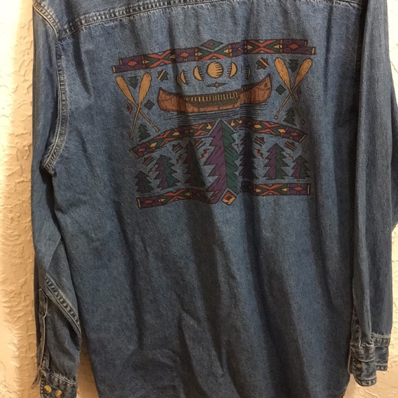 Lee Denim long sleeve shirt in Medium - Picture 3 of 3